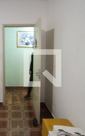 Casa à venda com 360m², 3 quartos e 5 vagas Casa à venda com 360m², 3 quartos e 5 vagasQuarto 03