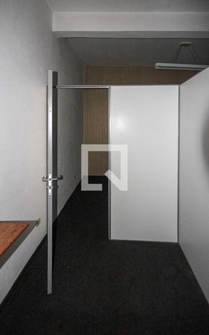 Casa à venda com 360m², 3 quartos e 5 vagas Casa à venda com 360m², 3 quartos e 5 vagasCozinha da Edícula