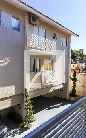 Casa de condomínio à venda com 110m², 2 quartos e 1 vagaSacada da Sala