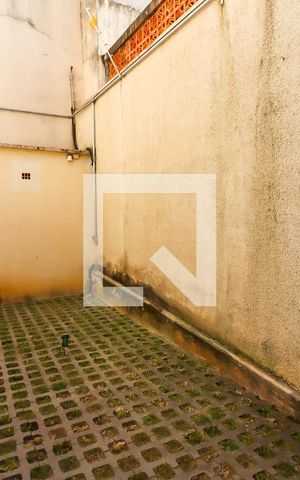 Casa de condomínio à venda com 110m², 2 quartos e 1 vagaÁrea comum