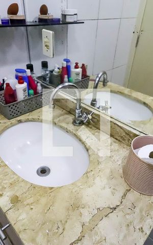 Casa de condomínio à venda com 110m², 2 quartos e 1 vagaBanheiro da Suíte 2