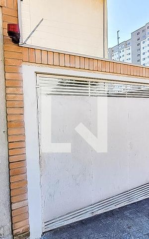 Casa de condomínio à venda com 110m², 2 quartos e 1 vagaFachada