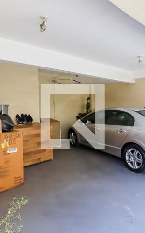 Casa de condomínio à venda com 110m², 2 quartos e 1 vagaGaragem