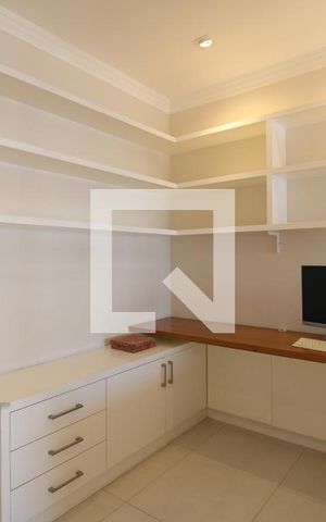 Apartamento para alugar com 88m², 2 quartos e 2 vagasEscritório 