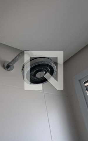 Apartamento para alugar com 88m², 2 quartos e 2 vagasDetalhe banheiro da suíte 
