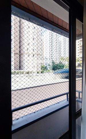 Apartamento à venda com 126m², 3 quartos e 2 vagas Apartamento à venda com 126m², 3 quartos e 2 vagasVaranda da Sala
