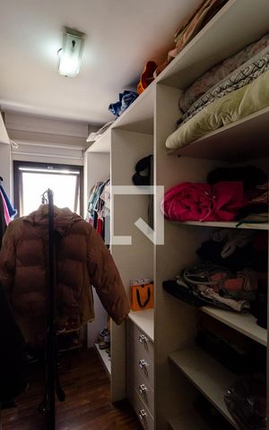 Apartamento à venda com 126m², 3 quartos e 2 vagas Apartamento à venda com 126m², 3 quartos e 2 vagasSuíte