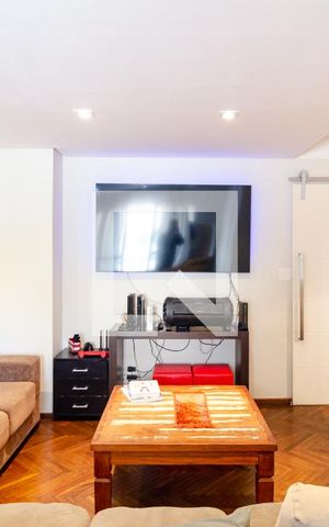 Apartamento à venda com 126m², 3 quartos e 2 vagas Apartamento à venda com 126m², 3 quartos e 2 vagasSala