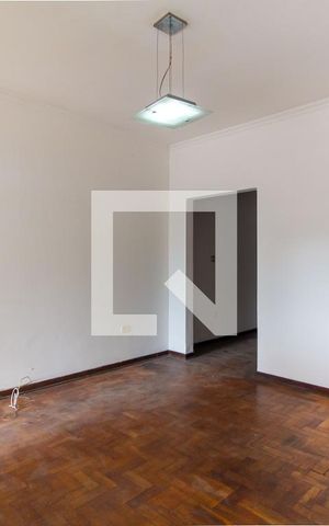 Casa à venda com 200m², 2 quartos e 1 vaga Casa à venda com 200m², 2 quartos e 1 vagaSala