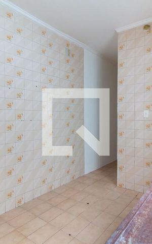 Casa à venda com 200m², 2 quartos e 1 vaga Casa à venda com 200m², 2 quartos e 1 vagaCozinha