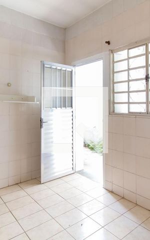 Casa à venda com 200m², 2 quartos e 1 vaga Casa à venda com 200m², 2 quartos e 1 vagaCopa
