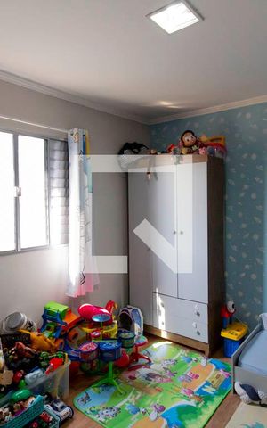 Casa à venda com 214m², 3 quartos e 2 vagas Casa à venda com 214m², 3 quartos e 2 vagasQuarto 2