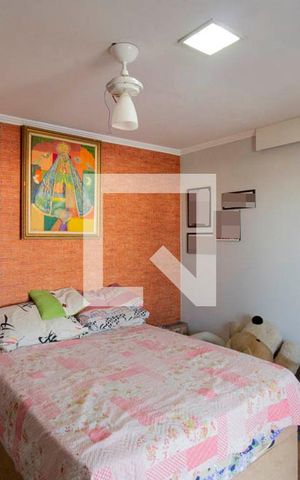 Casa à venda com 214m², 3 quartos e 2 vagas Casa à venda com 214m², 3 quartos e 2 vagasQuarto 2