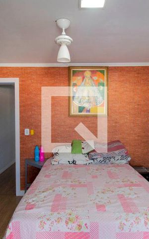 Casa à venda com 214m², 3 quartos e 2 vagas Casa à venda com 214m², 3 quartos e 2 vagasQuarto 2