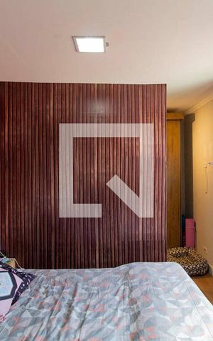 Casa à venda com 214m², 3 quartos e 2 vagas Casa à venda com 214m², 3 quartos e 2 vagasQuarto 1