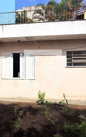 Casa à venda com 180m², 3 quartos e 8 vagasÁrea de Serviço