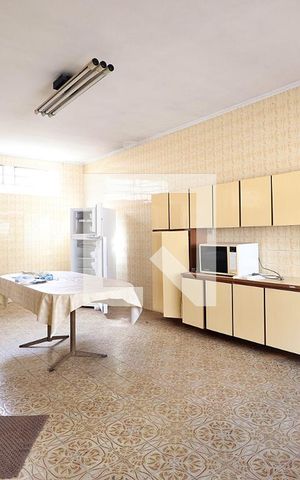 Casa à venda com 180m², 3 quartos e 8 vagasCozinha