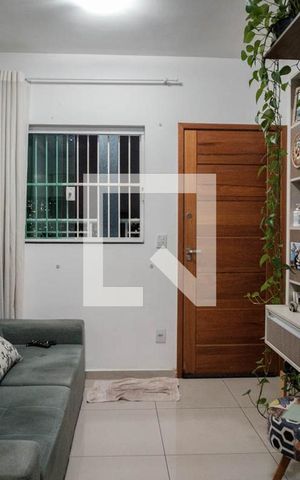 Apartamento à venda com 39m², 2 quartos e sem vaga Apartamento à venda com 39m², 2 quartos e sem vagaSala
