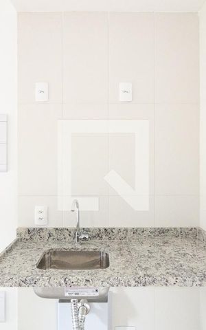Studio para alugar com 30m², 1 quarto e 1 vaga Studio para alugar com 30m², 1 quarto e 1 vagaCozinha
