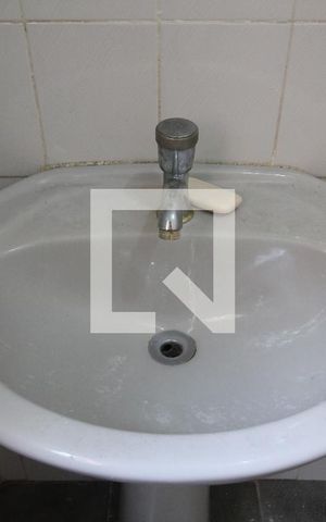 Casa à venda com 130m², 4 quartos e 1 vagaBanheiro do Quarto 3- Suíte