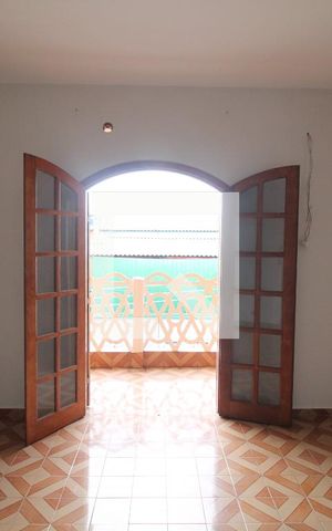Casa à venda com 130m², 4 quartos e 1 vagaQuarto Suíte