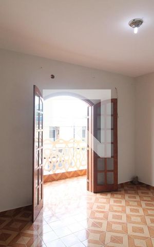 Casa à venda com 130m², 4 quartos e 1 vagaQuarto Suíte