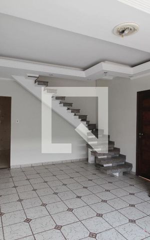 Casa à venda com 130m², 4 quartos e 1 vagaSala