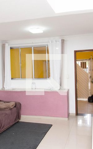Casa à venda com 100m², 3 quartos e 1 vagaSala
