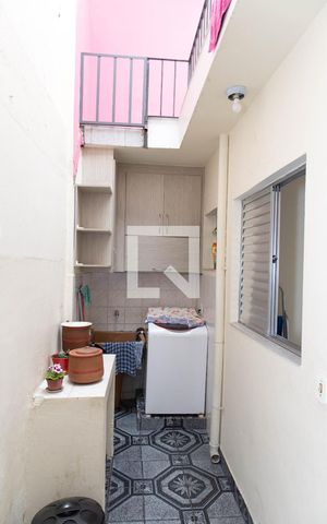 Casa à venda com 100m², 3 quartos e 1 vagaÁrea de Serviço