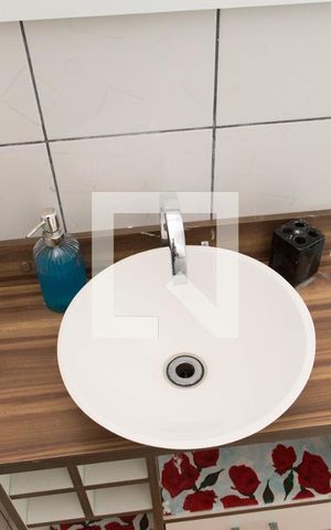 Casa à venda com 100m², 3 quartos e 1 vagaBanheiro 