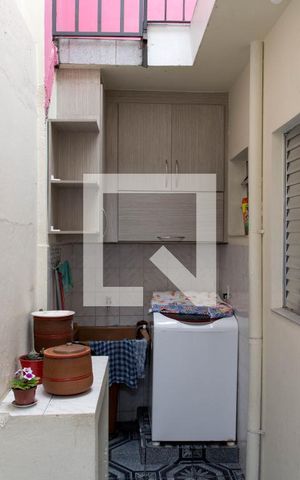 Casa à venda com 100m², 3 quartos e 1 vagaÁrea de Serviço