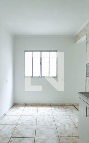 Apartamento à venda com 42m², 2 quartos e sem vaga Apartamento à venda com 42m², 2 quartos e sem vagaCozinha