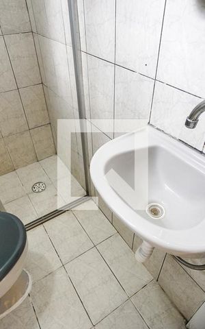 Casa de condomínio para alugar com 100m², 2 quartos e sem vaga Casa de condomínio para alugar com 100m², 2 quartos e sem vagaPia
