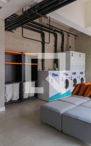 Apartamento à venda com 38m², 2 quartos e 1 vaga Apartamento à venda com 38m², 2 quartos e 1 vagaÁrea comum - Lavanderia