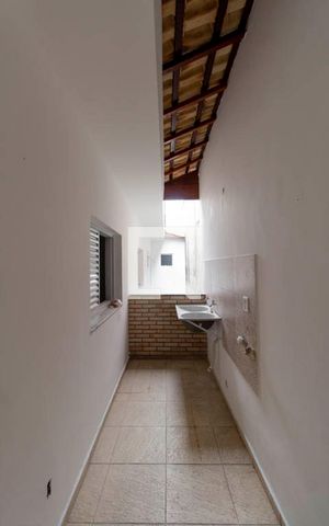 Casa para alugar com 175m², 3 quartos e 2 vagas Casa para alugar com 175m², 3 quartos e 2 vagasÁrea de Serviço