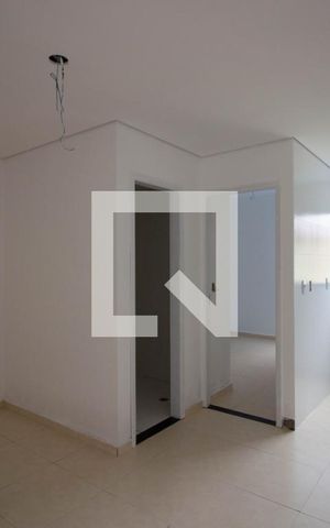Apartamento para alugar com 38m², 2 quartos e sem vaga Apartamento para alugar com 38m², 2 quartos e sem vagaSala-Cozinha