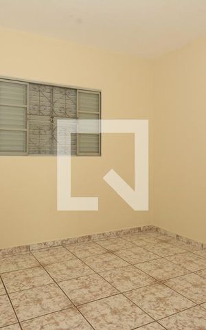 Casa à venda com 130m², 3 quartos e 4 vagasQuarto 2