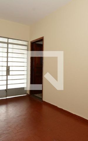 Casa à venda com 130m², 3 quartos e 4 vagasGaragem coberta