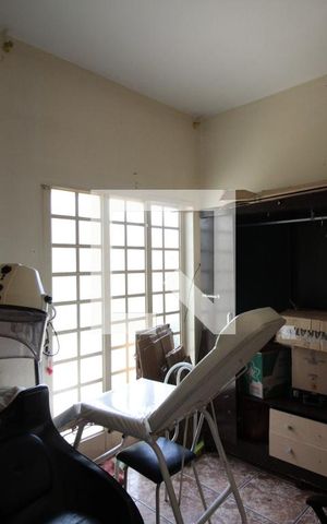 Casa à venda com 560m², 4 quartos e 1 vagaCasa 2 | Sala