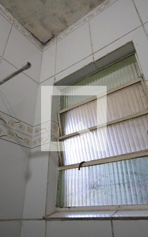 Casa à venda com 560m², 4 quartos e 1 vagaCasa 2 | Banheiro 1