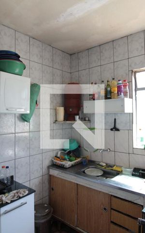 Casa à venda com 560m², 4 quartos e 1 vagaCasa 1 | Cozinha
