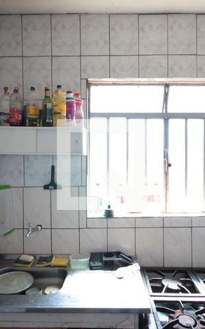 Casa à venda com 560m², 4 quartos e 1 vagaCasa 1 | Cozinha