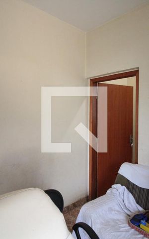 Casa à venda com 560m², 4 quartos e 1 vagaCasa 2 | Sala