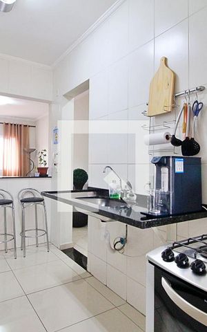 Apartamento à venda com 84m², 3 quartos e 2 vagasCozinha