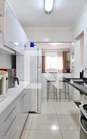 Apartamento à venda com 84m², 3 quartos e 2 vagasCozinha