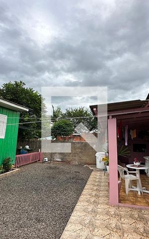 Casa à venda com 110m², 3 quartos e 1 vagaÁrea de Serviço