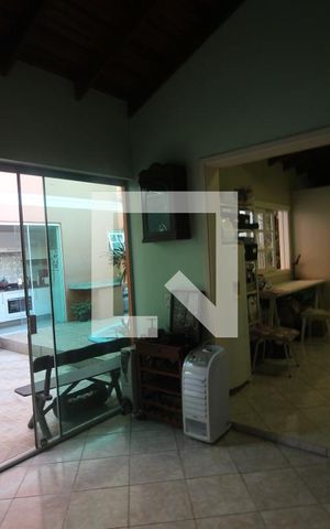 Casa para alugar com 192m², 3 quartos e 2 vagasChurrasqueira