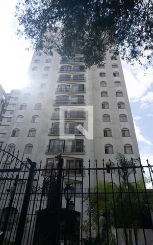 Apartamento para alugar com 105m², 3 quartos e 1 vagaFachada