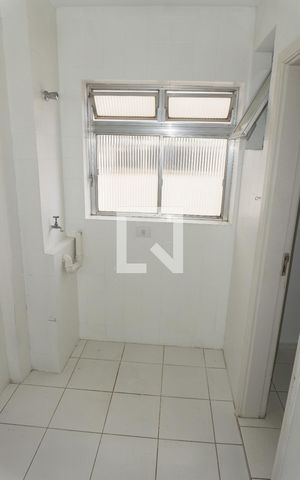 Apartamento para alugar com 105m², 3 quartos e 1 vagaÁrea de Serviço