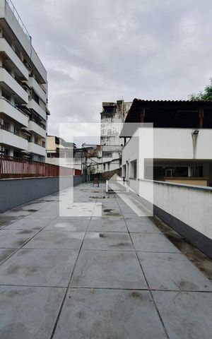 Apartamento para alugar com 88m², 3 quartos e 1 vaga Apartamento para alugar com 88m², 3 quartos e 1 vagaÁrea Comum - Playground